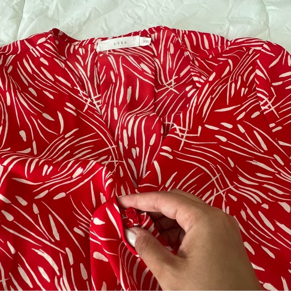 LUSH drapey wrap top with button closure, size S - Picture 6 of 6